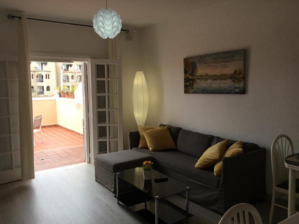 Cristianos Tres Minutos Playa Vistas Apartment *